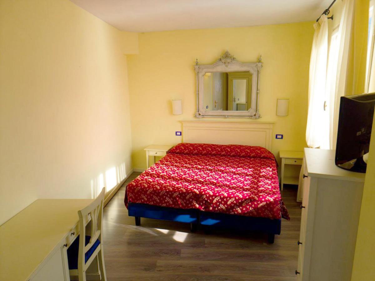 Villa Romantica Hotel Limone sul Garda Exterior foto